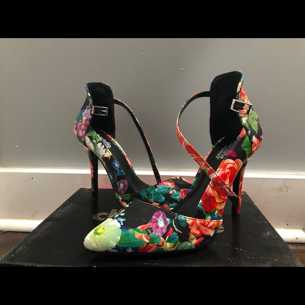 Momentum-63 Floral